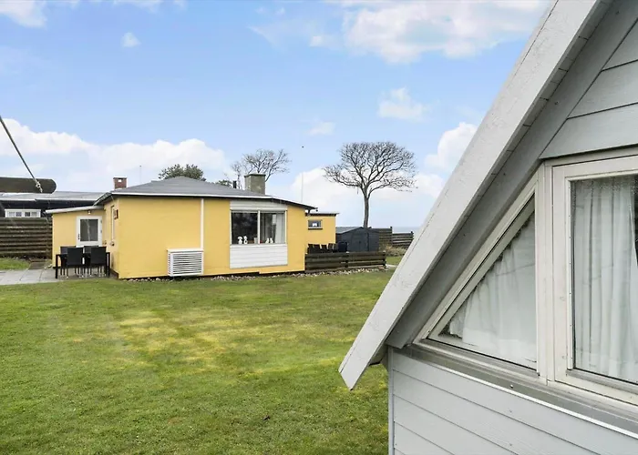 20406-samso-strandskoven-37 * Ballen (Samso)